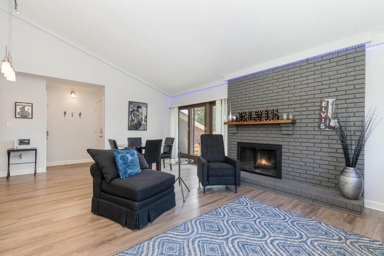 Large, Stunning Elvis Themed Condo,10 Min From Cvg Флоренс Екстер'єр фото