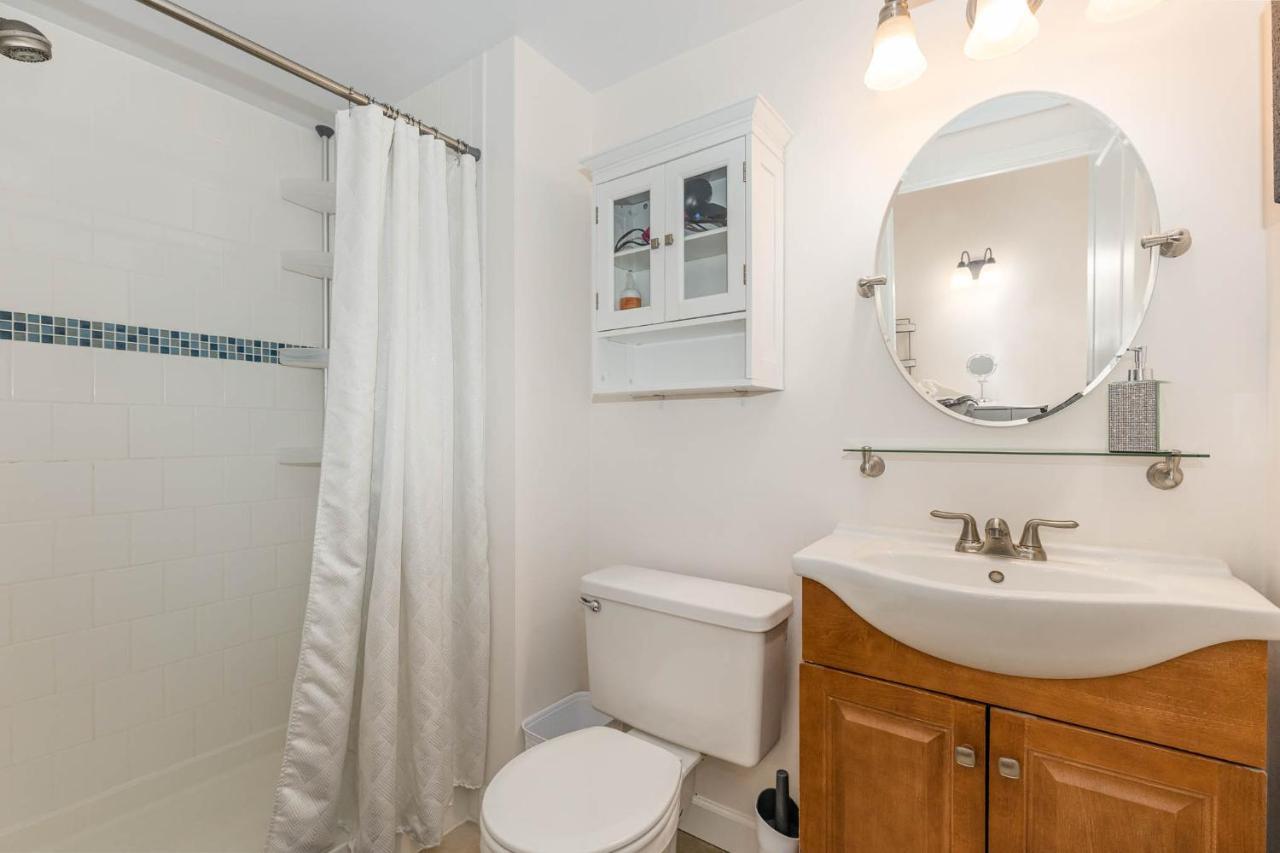 Large, Stunning Elvis Themed Condo,10 Min From Cvg Флоренс Екстер'єр фото